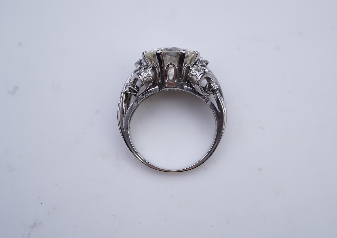 A diamond ring, mid 20th century
